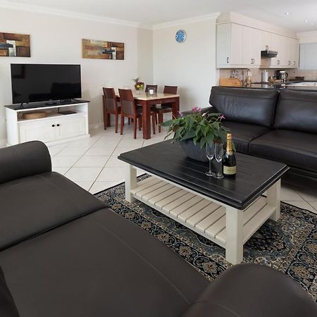 Main Beach Penthouse Jeffreys Bay Bagian luar foto